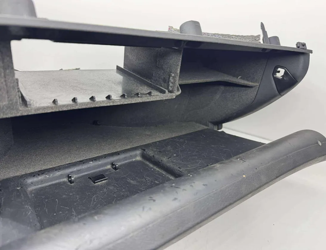 AUDI A4 B6/8E (2000-2005) Rukavice Box 8E1857035 33579091