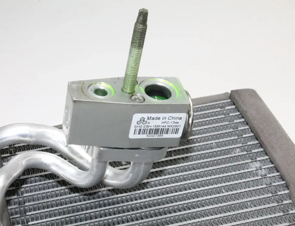 OPEL Insignia A (2008-2016) Výmeník tepla pre vnútorné kúrenie 16454271 13131680