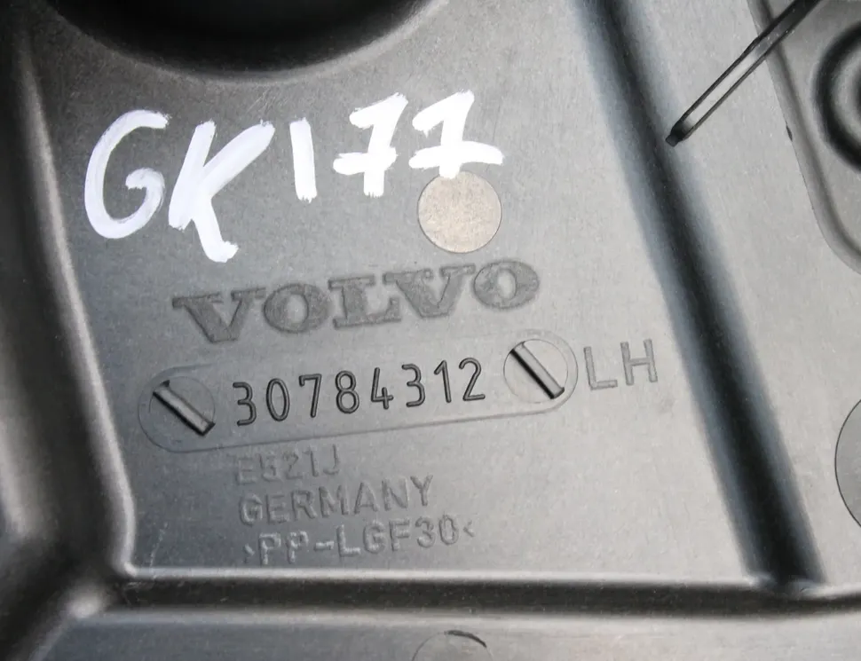 VOLVO V60 1 generation (2010-2020) Стеклоподъемник задней левой двери 30784312 15503944