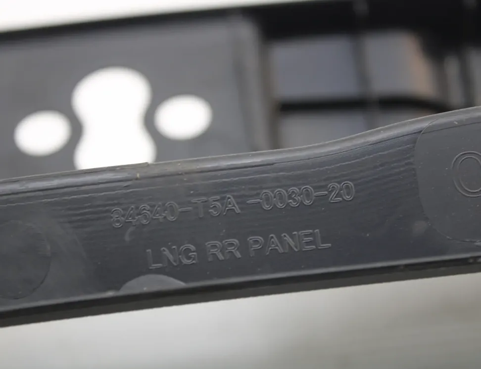 HONDA Jazz 4 generation (2020-2023) Ozdobné lemovanie zámky kufra 84640-T5A-0030-20 34461259