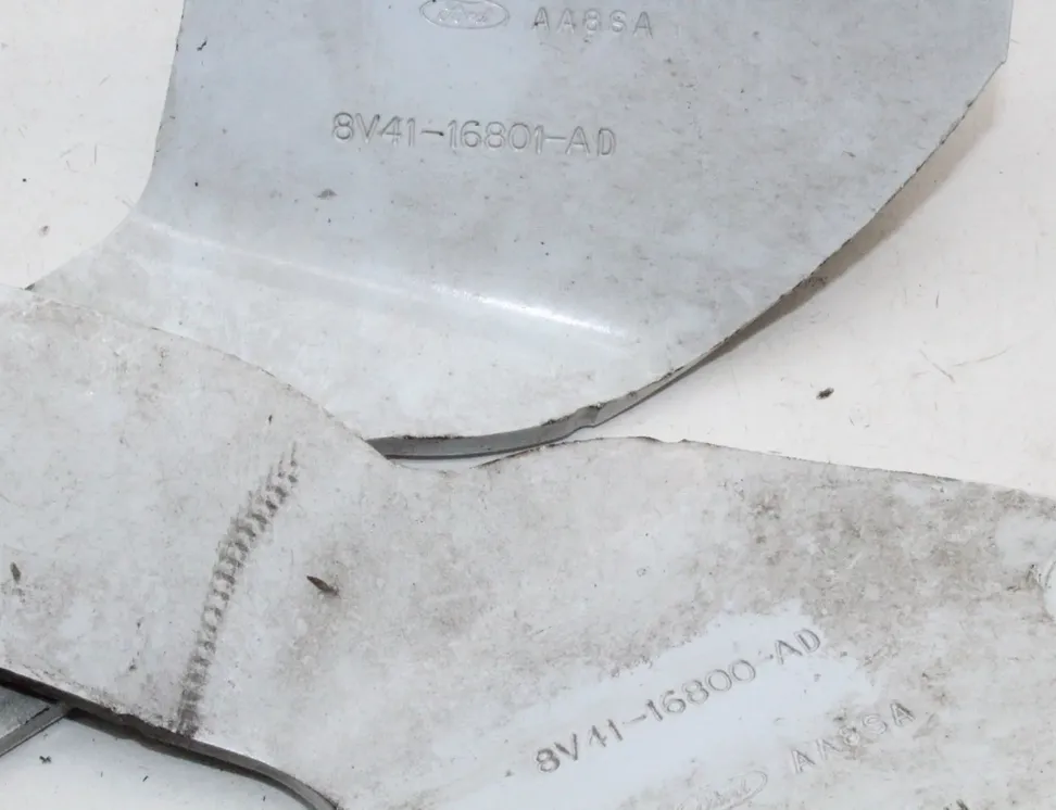 FORD Kuga 1 generation (2008-2013) Комплект петель капота 8V41-16801-AD,8V41-16800-AD 22638511