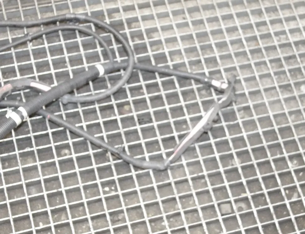 BMW i3 I01 (2013-2024) Положительный аккумуляторный кабель 9378835,2557835 25182253