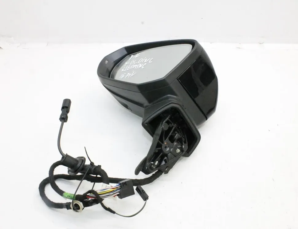 AUDI Q3 Sportback F3 (2019-2024) Ľavé krídlové zrkadlo Folding,Heating,Camera,16Pin 28840724