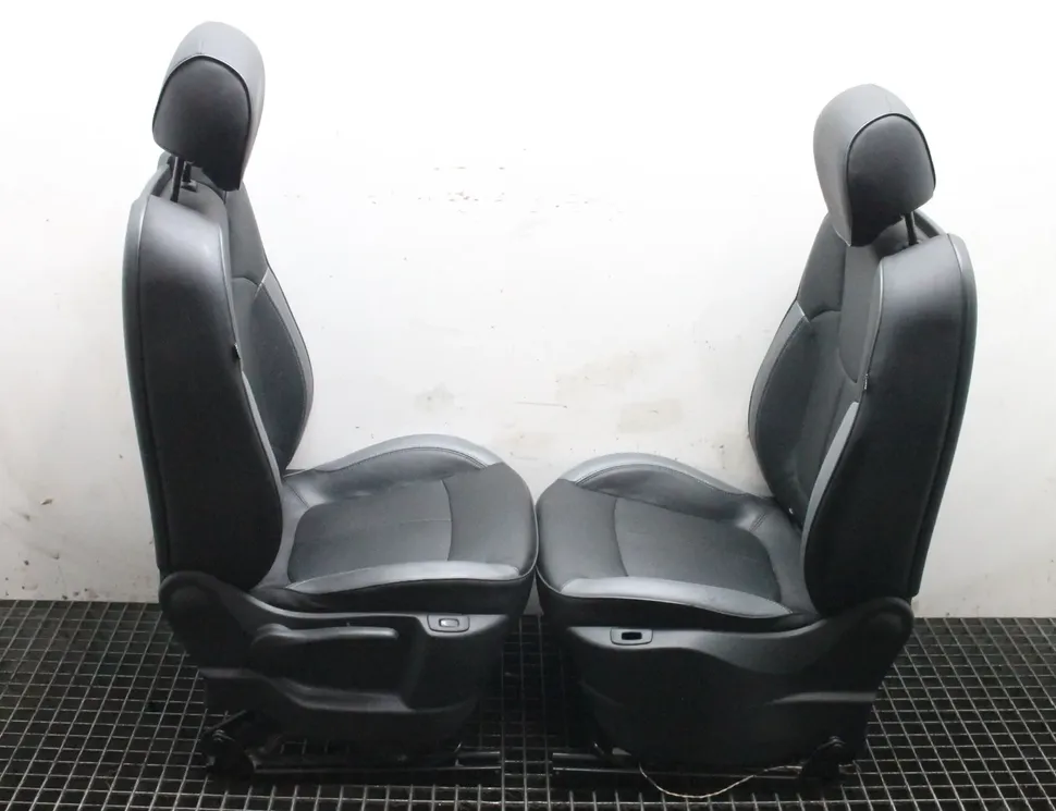 RENAULT Captur 1 generation (2013-2019) Interiérové sedadlá s kitom dverí Heated 30042672