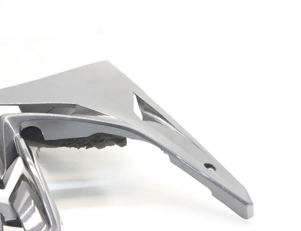 YAMAHA FJR Кожух панели обтекателя правой стороны 1MC-2835K-00 33119711