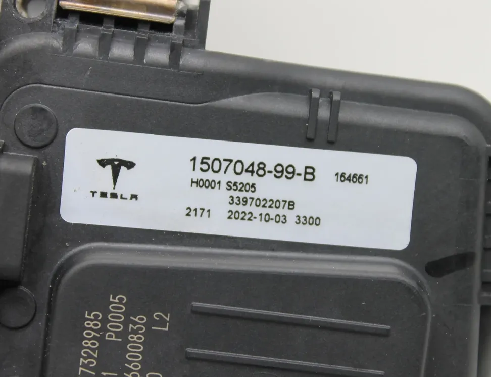 TESLA Model Y 1 generation (2020-2024) Трапеции стеклоочистителей 1507048-99-B 33384297