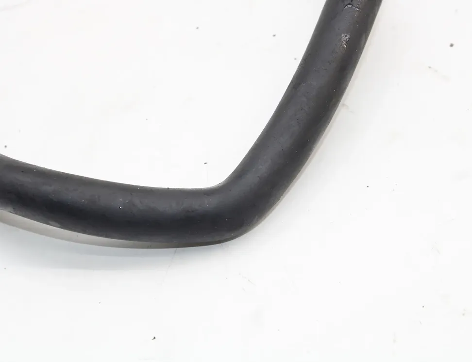 YAMAHA YZF-R Pravá chladiaca hadica radiátora 33461095