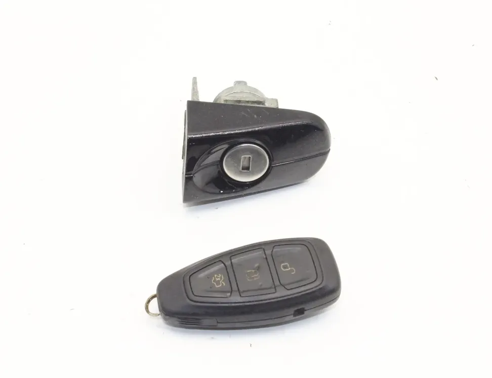 FORD Kuga 2 generation (2013-2020) Ключ 7S7T-15K601-ED 33557790