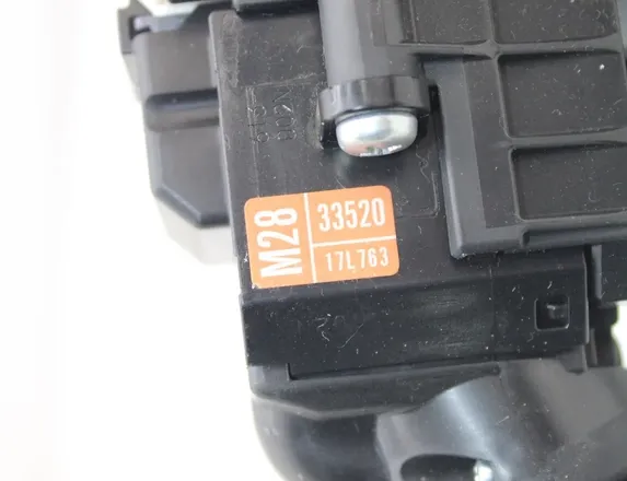 LEXUS ES 7 generation (2018-2024) Stieračový prepínač 3352017L763,3369017L755 33577445