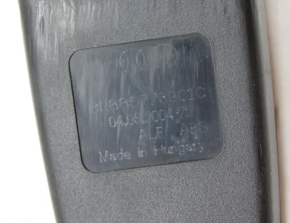 AUDI TT 8N (1998-2006) Застежка сиденья задняя левая 8N8857739 33710370