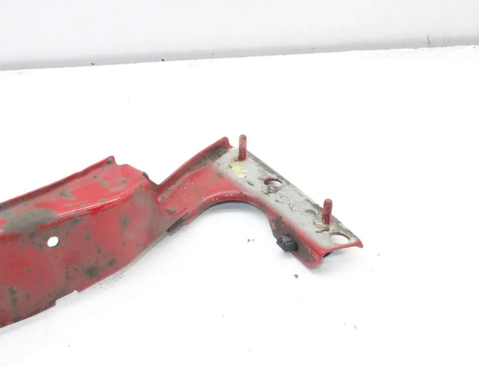 AUDI A5 Sportback 8T (2009-2011) Predný pravý držiak blatníka 8T0821136A 33918207