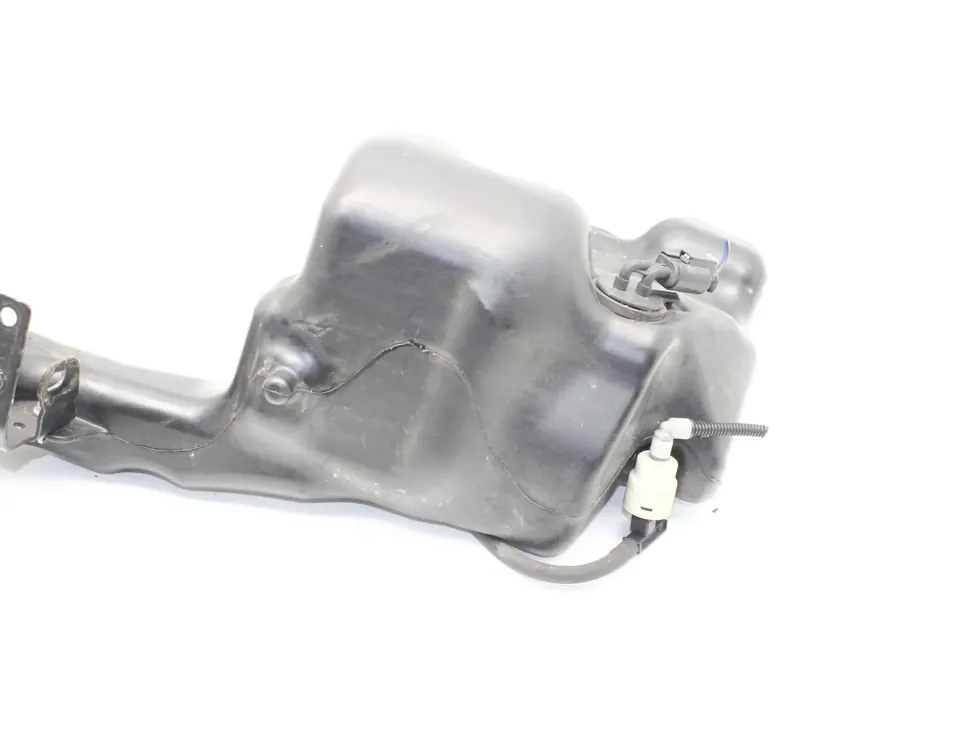 MERCEDES-BENZ C-Class W204/S204/C204 (2004-2015) Window Washer Tank A2048602160 33939786