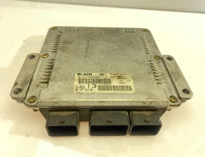 CITROËN C5 1 generation (2001-2008) Riadiaca jednotka motora 9645721000,0281010808 18126194