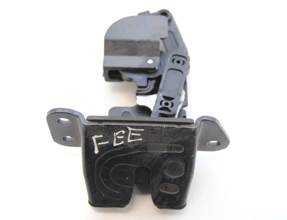 HYUNDAI Santa Fe CM (2006-2013) Zámok na piate dvere 81230-2B000 1749744