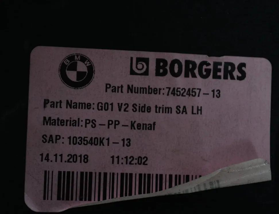 BMW X3 G01 (2017-2024) Pravá strana kufra 7452457 18144143