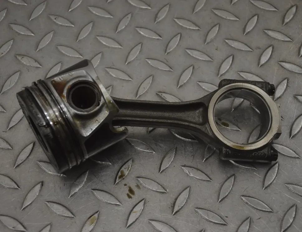 DODGE Caliber 1 generation (2006-2013) Поршень 038J,BHS 21854004