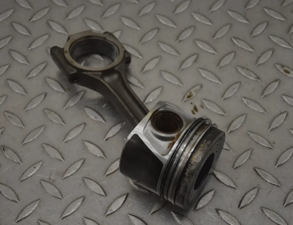 DODGE Caliber 1 generation (2006-2013) Поршень 038J,BHS 21854004