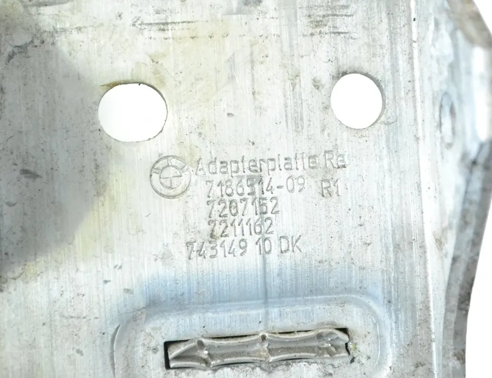 BMW 6 Series F06/F12/F13 (2010-2018) Держатель радиатора 7186514 21884560