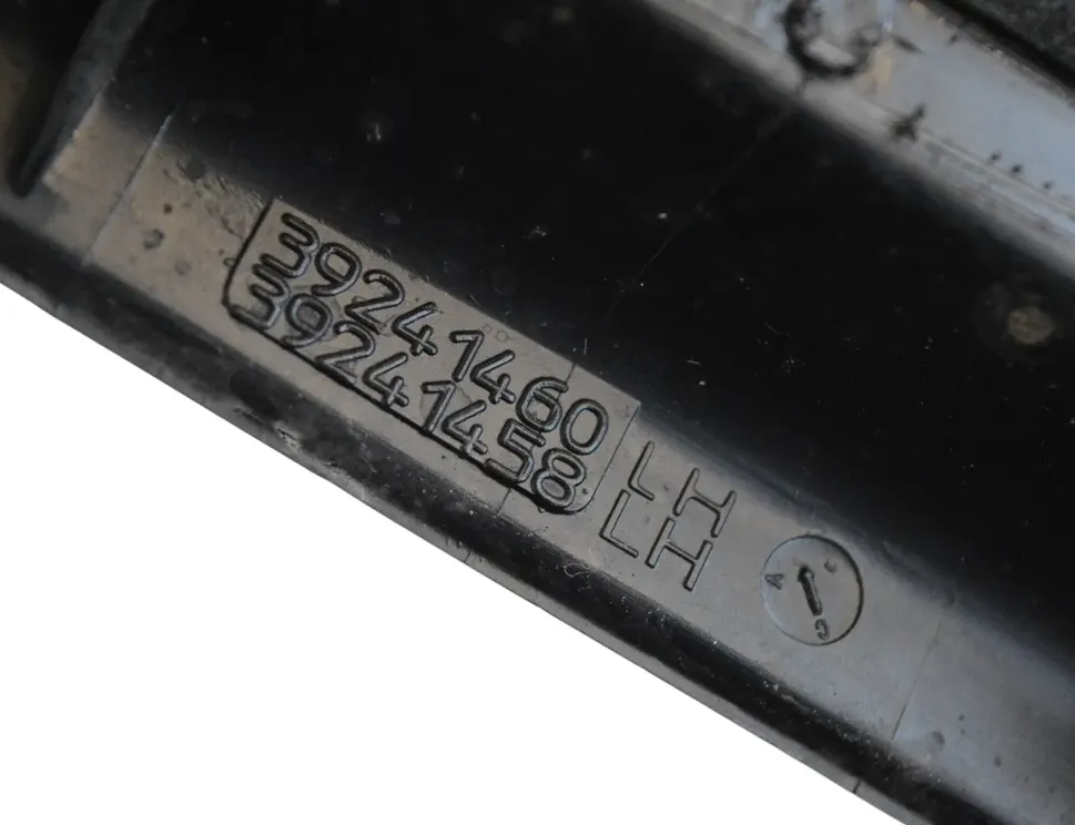 OPEL Crossland X 1 generation (2017-2023) Фортачка задняя правая 39241458,43R-004523,39241460 23090670