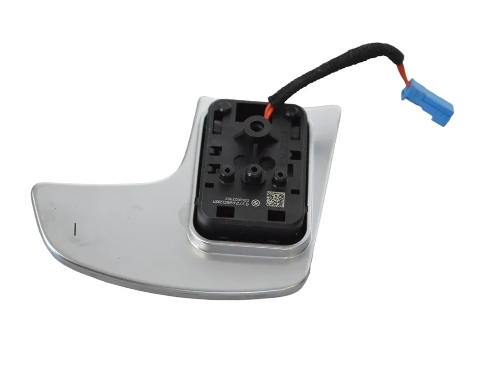 BMW 3 Series G20/G21/G28 (2018-2024) Tlačidlá / spínače na volante 9372496 23881800