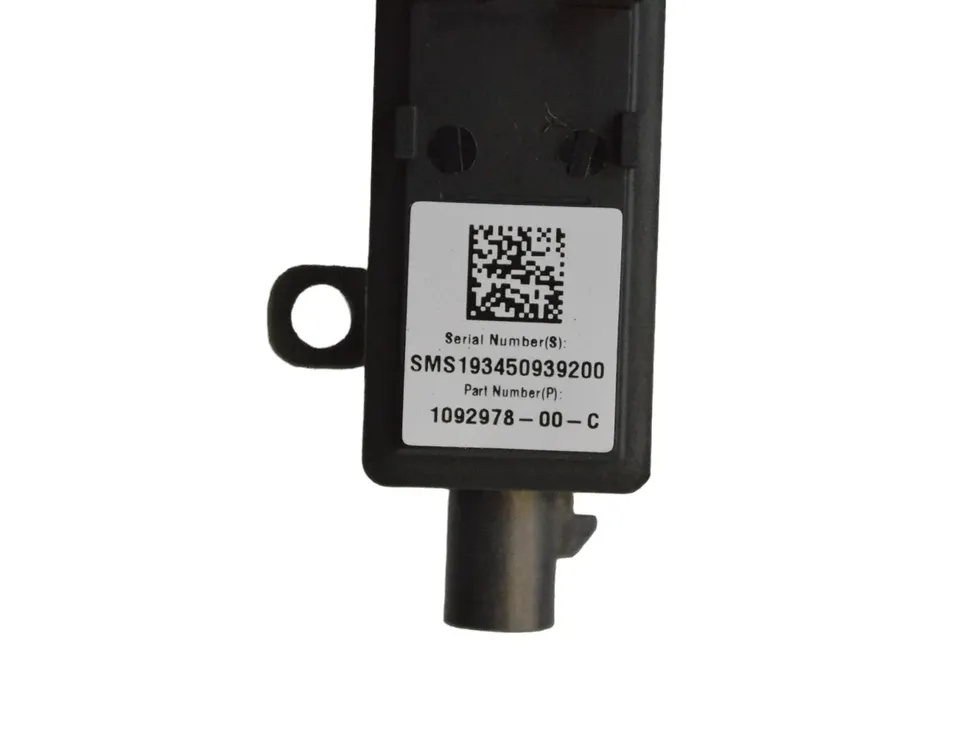 TESLA Model 3 1 generation (2017-2024) Left side side camera 1092978-00-C 25322031