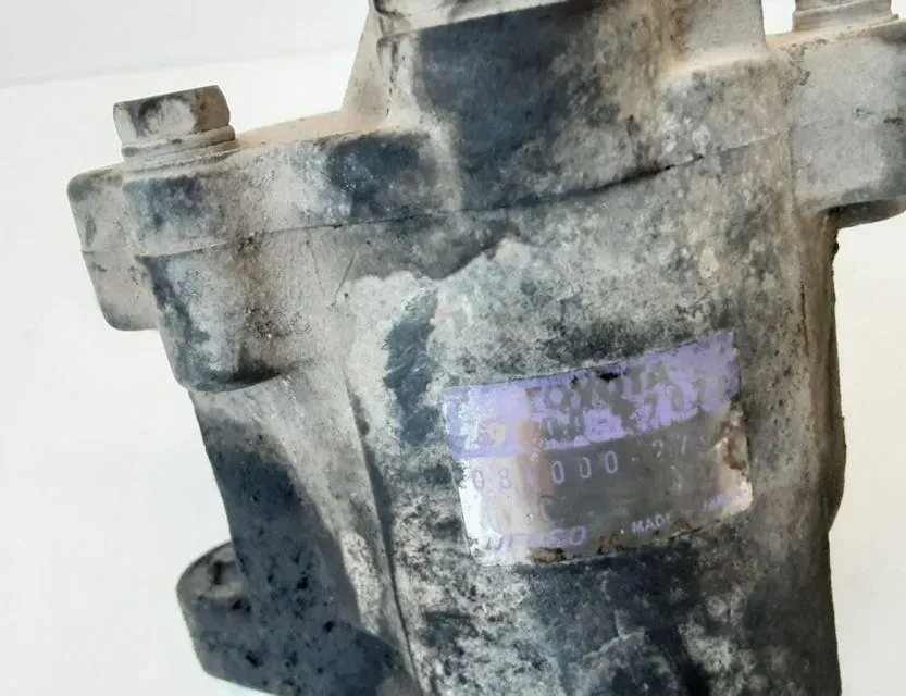 TOYOTA Avensis Verso 1 generation (2001-2003) Vacuum Pump 0810002740 33624496