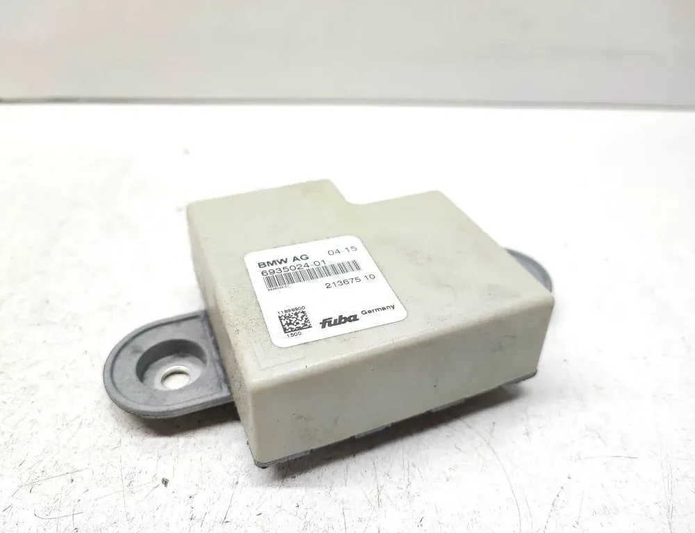 BMW X1 E84 (2009-2015) Zosilňovač antény na kufri 6935024 33643402