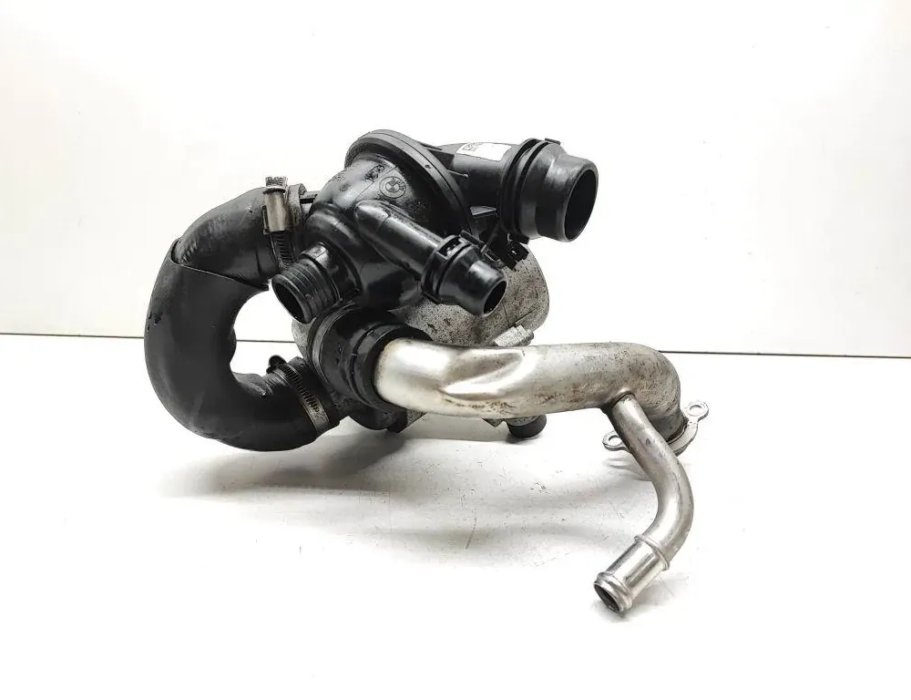 BMW 3 Series E90/E91/E92/E93 (2004-2013) Water Pump 70285320 33643883