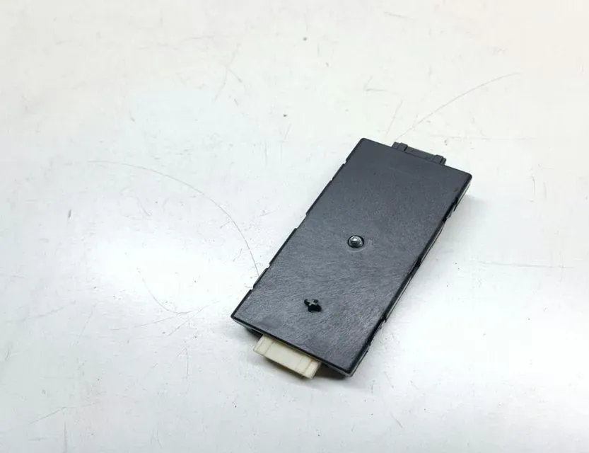 BMW 5 Series F10/F11 (2009-2017) Антенный модуль 9199865 33664527