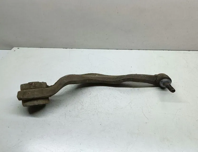 BMW 3 Series F30/F31 (2011-2020) Predný pravý rovný riadiaci rameno 33669730