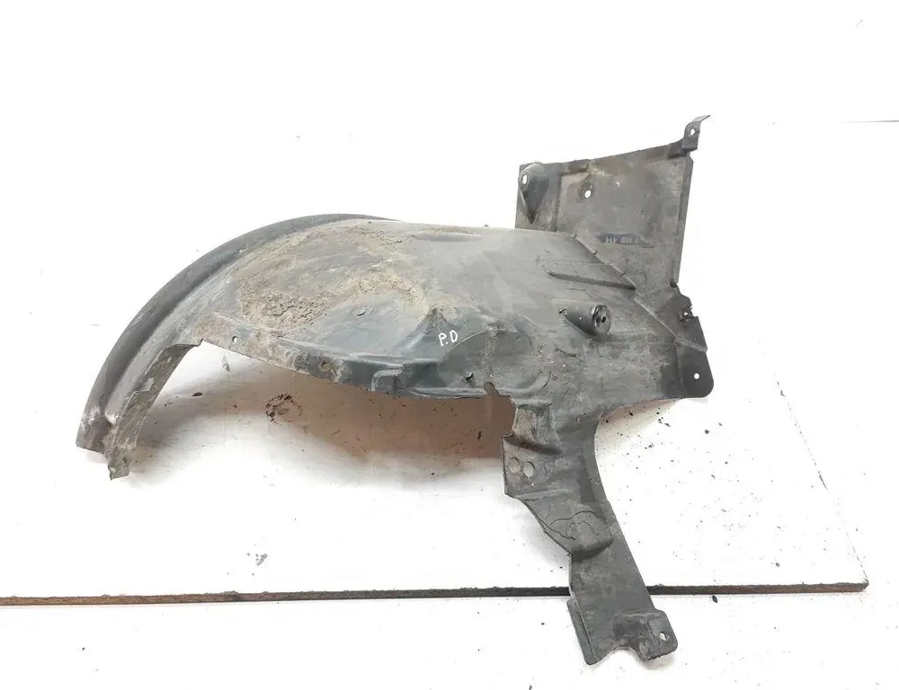 BMW X5 E70 (2006-2013) Pravý predný vnútorný blatníkový podklad 7169414 33672102