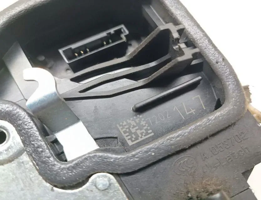 BMW 1 Series F20/F21 (2011-2020) Zámok ľavých zadných dverí 7202147 33674314
