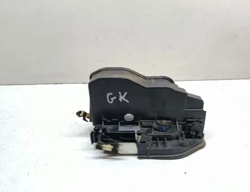 BMW 1 Series F20/F21 (2011-2020) Zámok ľavých zadných dverí 7202147 33674314