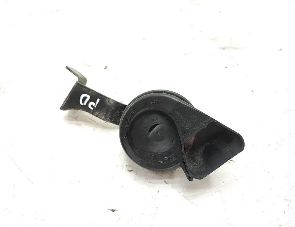 AUDI A6 C6/4F (2004-2011) Сигнал 703881165 33676763