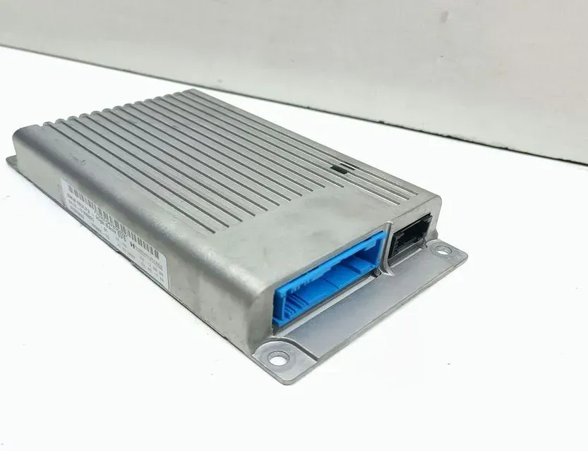 BMW 3 Series E90/E91/E92/E93 (2004-2013) Блок управления Bluetooth 9200822 33682888