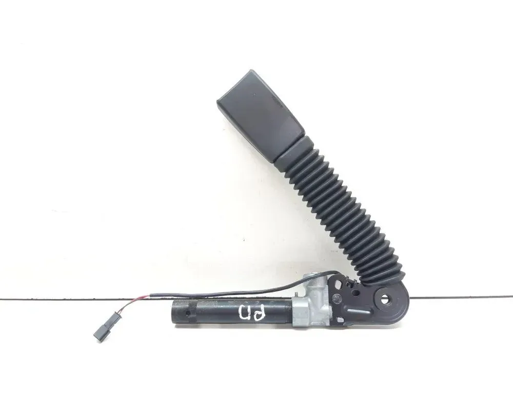 BMW 5 Series F10/F11 (2009-2017) Пряжка ремня безопасности переднего правого сиденья 9115306 33685653