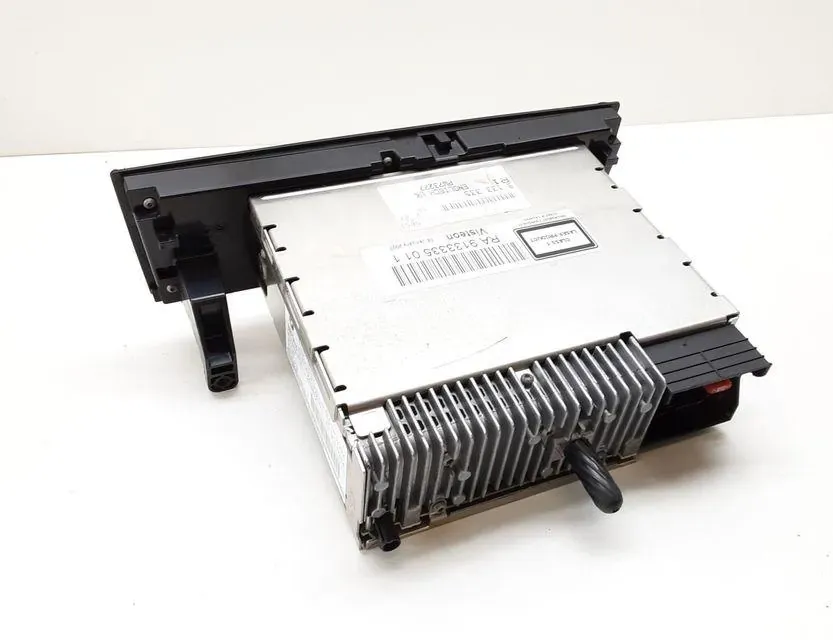 BMW 1 Series E81/E82/E87/E88 (2004-2013) Автомагнитола с навигацией 91333335 33698392