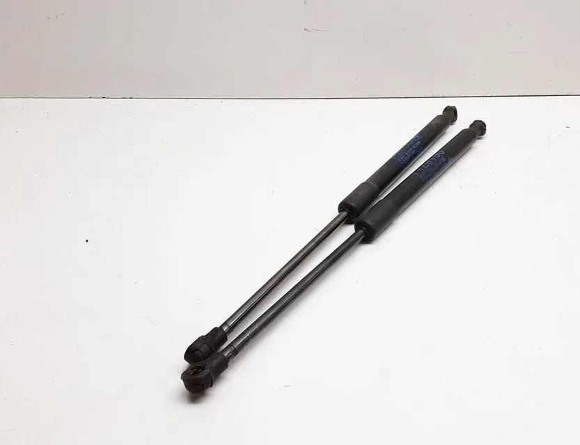 BMW 3 Series E90/E91/E92/E93 (2004-2013) Front Right Bonnet Strut 51237129190 33701675