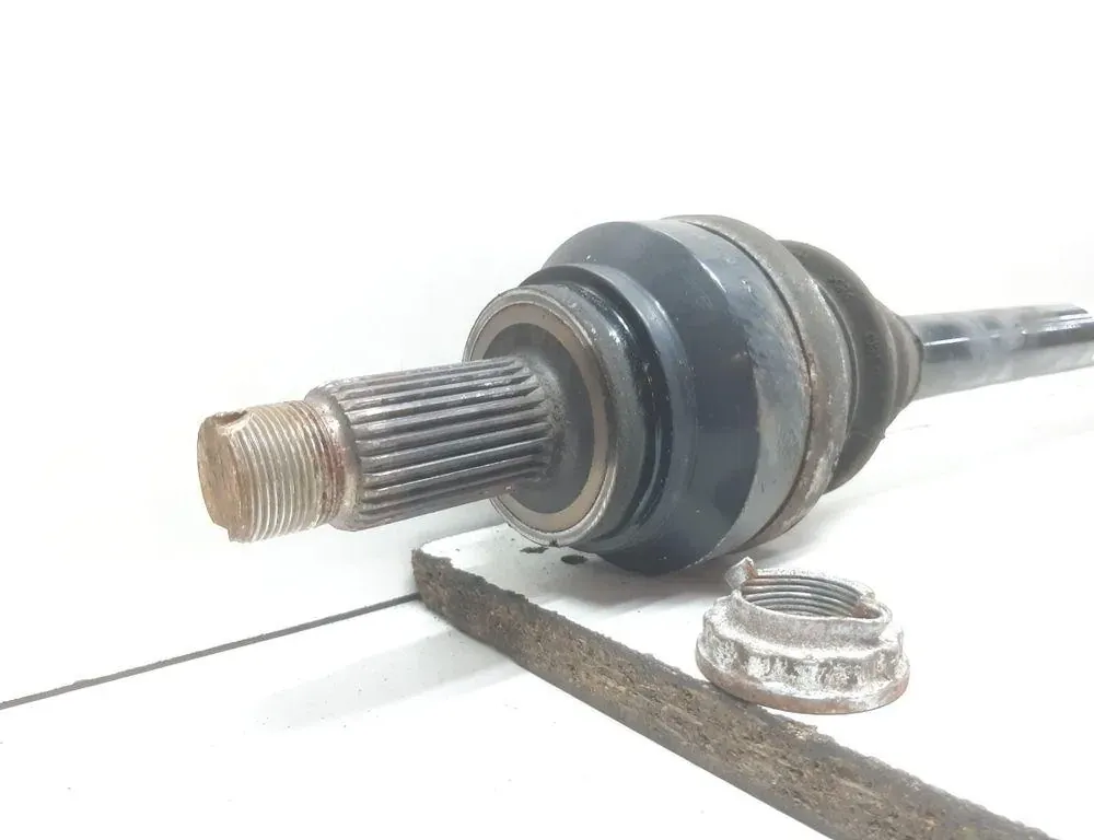 BMW 5 Series F10/F11 (2009-2017) Полуось задняя правая 7581018 33704774