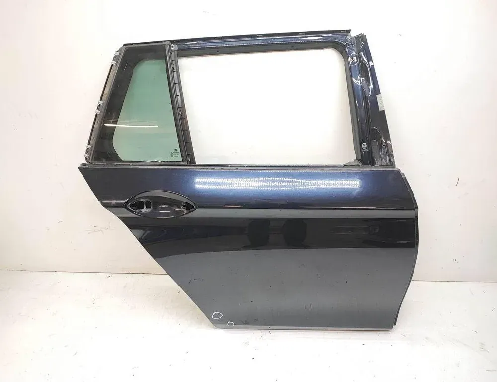 BMW 5 Series F10/F11 (2009-2017) Дверь задняя правая 33736635