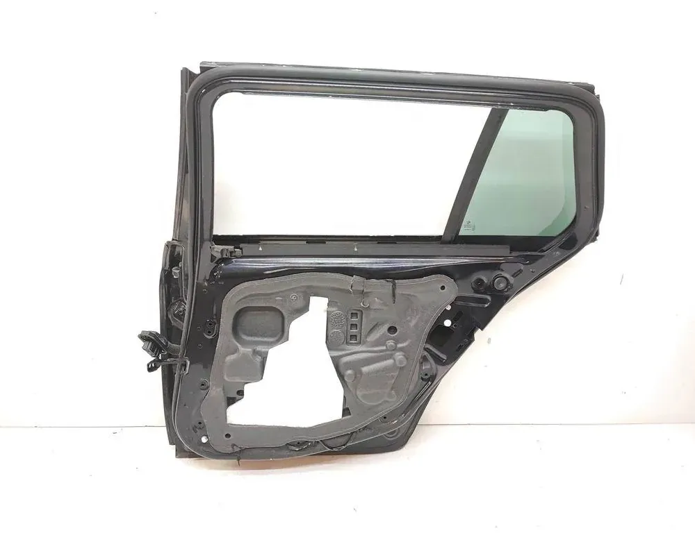 BMW 5 Series F10/F11 (2009-2017) Дверь задняя правая 33736635