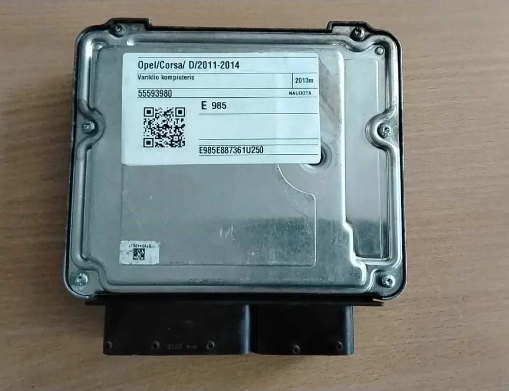 OPEL Corsa D (2006-2020) Riadiaca jednotka motora 55593980 34483519
