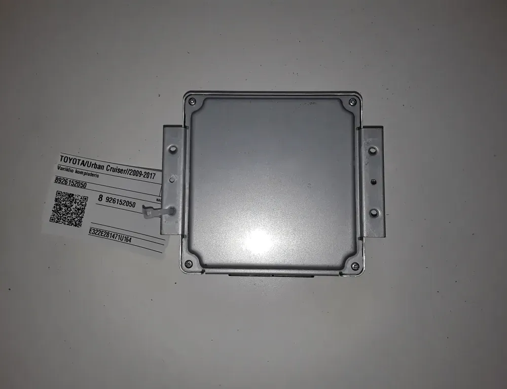 TOYOTA Urban Cruiser 1 generation (2008-2020) Riadiaca jednotka motora 8926152050,2190001590 34484019