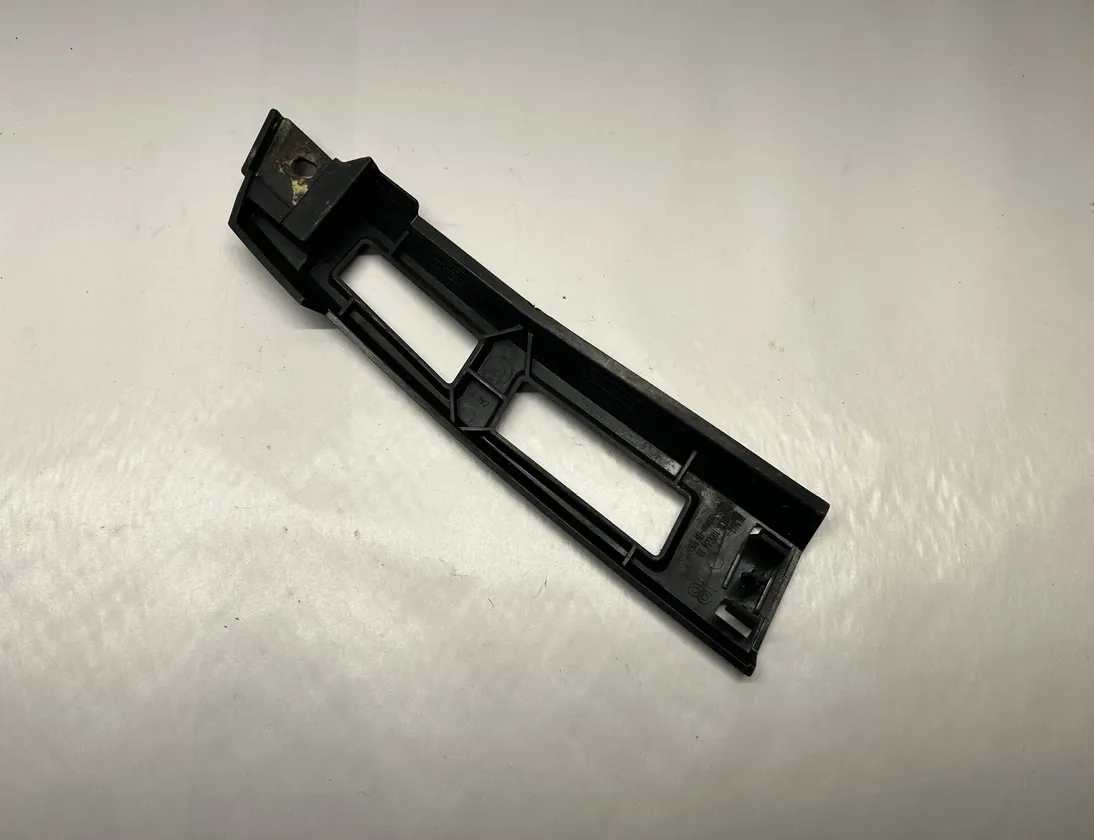 BMW X5 E70 (2006-2013) Rear Right Bumper Bracket 7226938 22592912