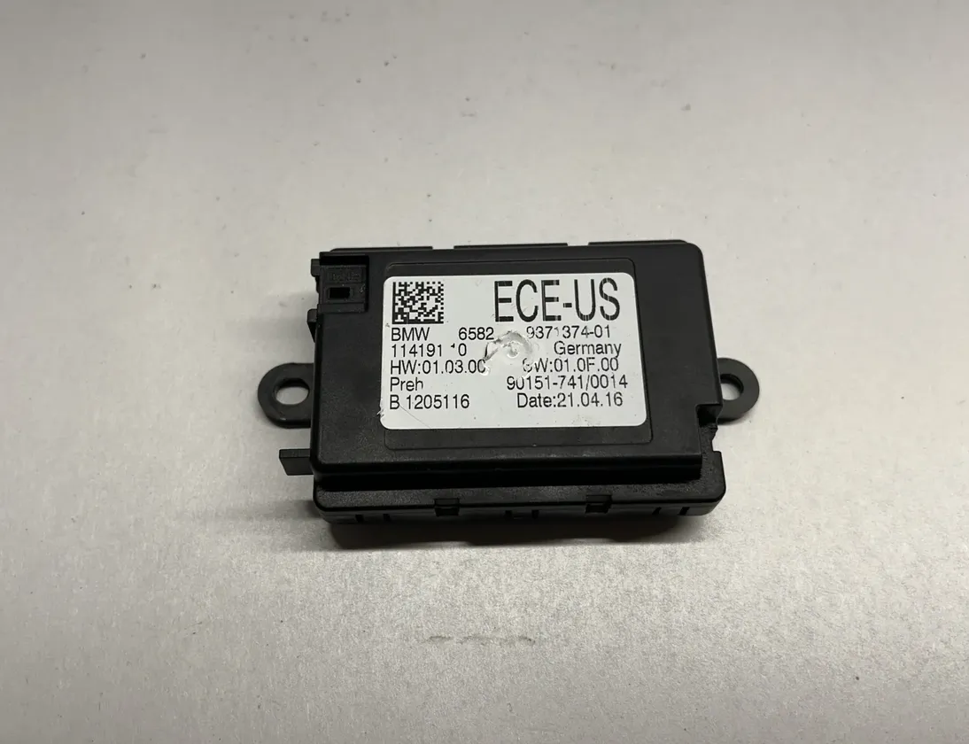 BMW 3 Series F30/F31 (2011-2020) Dotykové ovládacie jednotky 6582,1205116,9371374 27857468