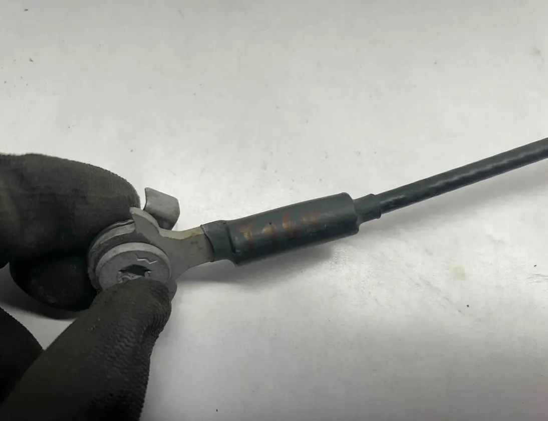 RAM Ram 4 generation (2008-2023) Plynový kábel 32398918