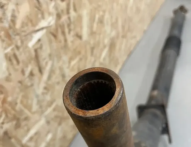 RAM Ram 4 generation (2008-2023) Kardanová hriadeľ 68262512AC,P68262512AC 33794268