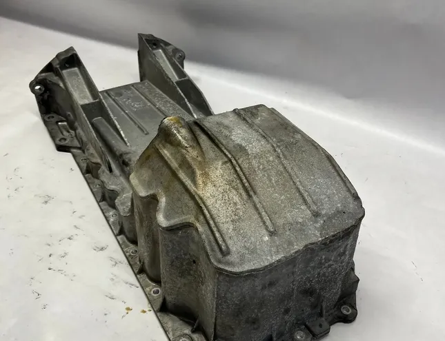 DODGE Charger LD (2010-2024) Kартер двигателя 05037635AC 33811011
