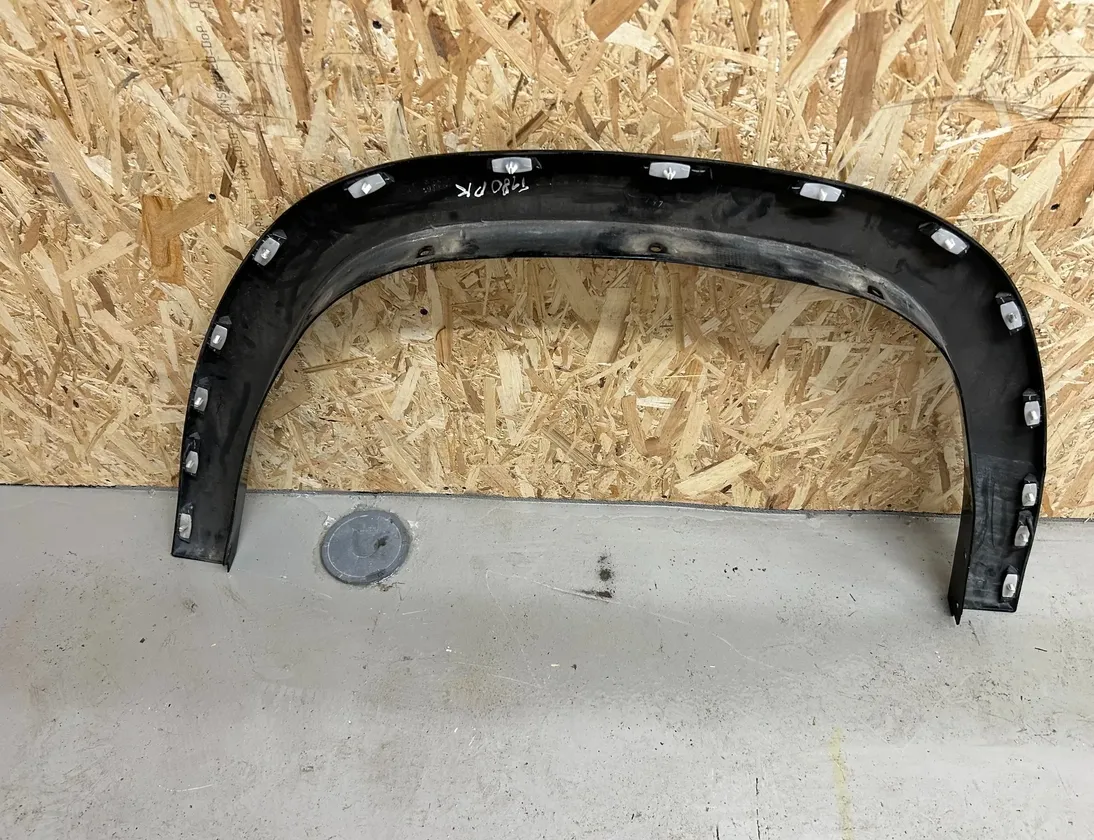 RAM Ram 4 generation (2008-2023) Rear Right Fender Molding 5YL28TRMAC 33914607