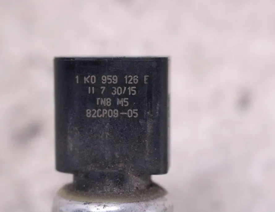 AUDI Q3 F3 (2018-2024) AC Hose Pipe 8U0820741D 33272153